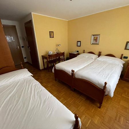 Albergo Nuoitas Форни-ди-Сопра Экстерьер фото